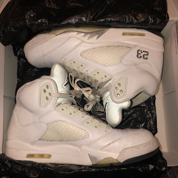 jordan 5s metallic white